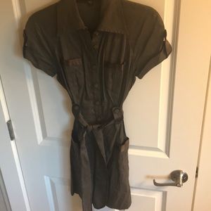 Bebe tie waste linen dress. S.